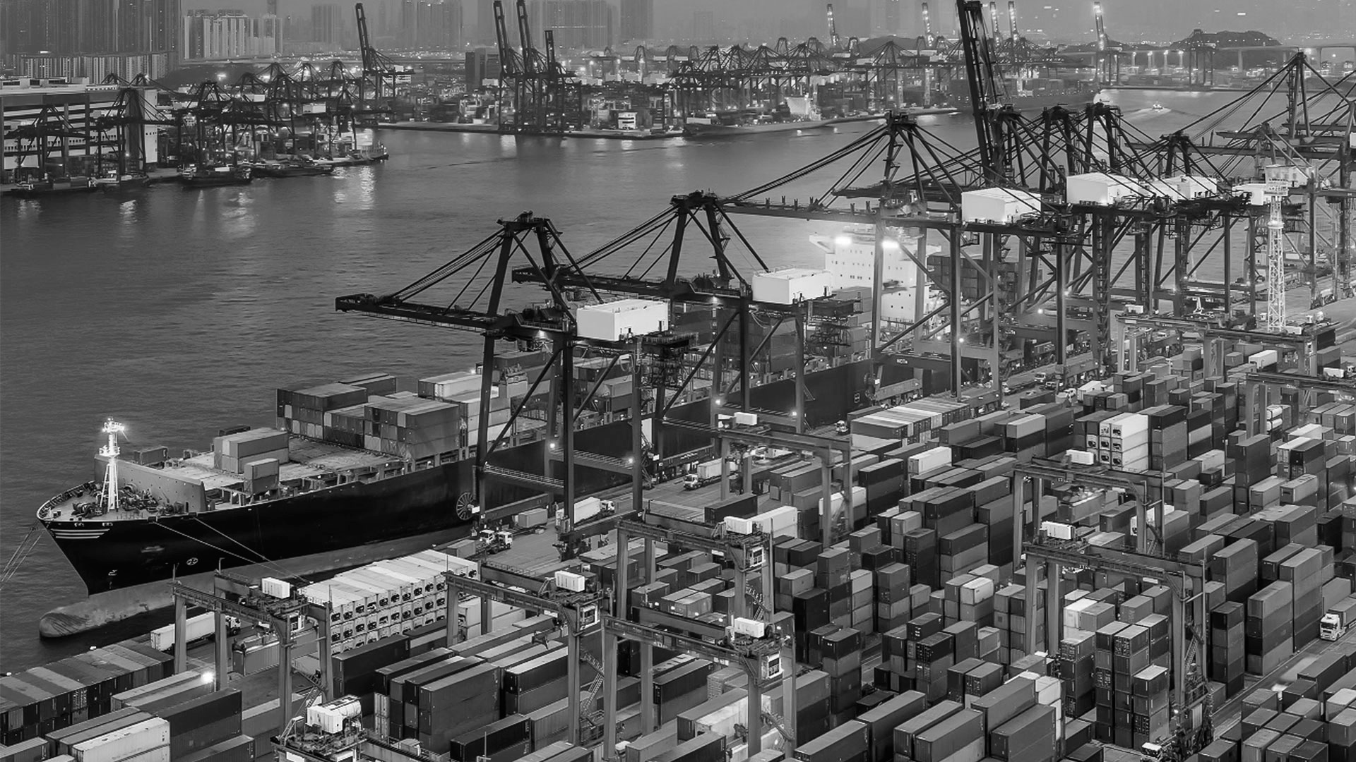 Cargo port and shipping infrastructure